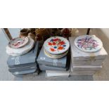 Assorted collectors plates Condition Report: No condition report available for this lot