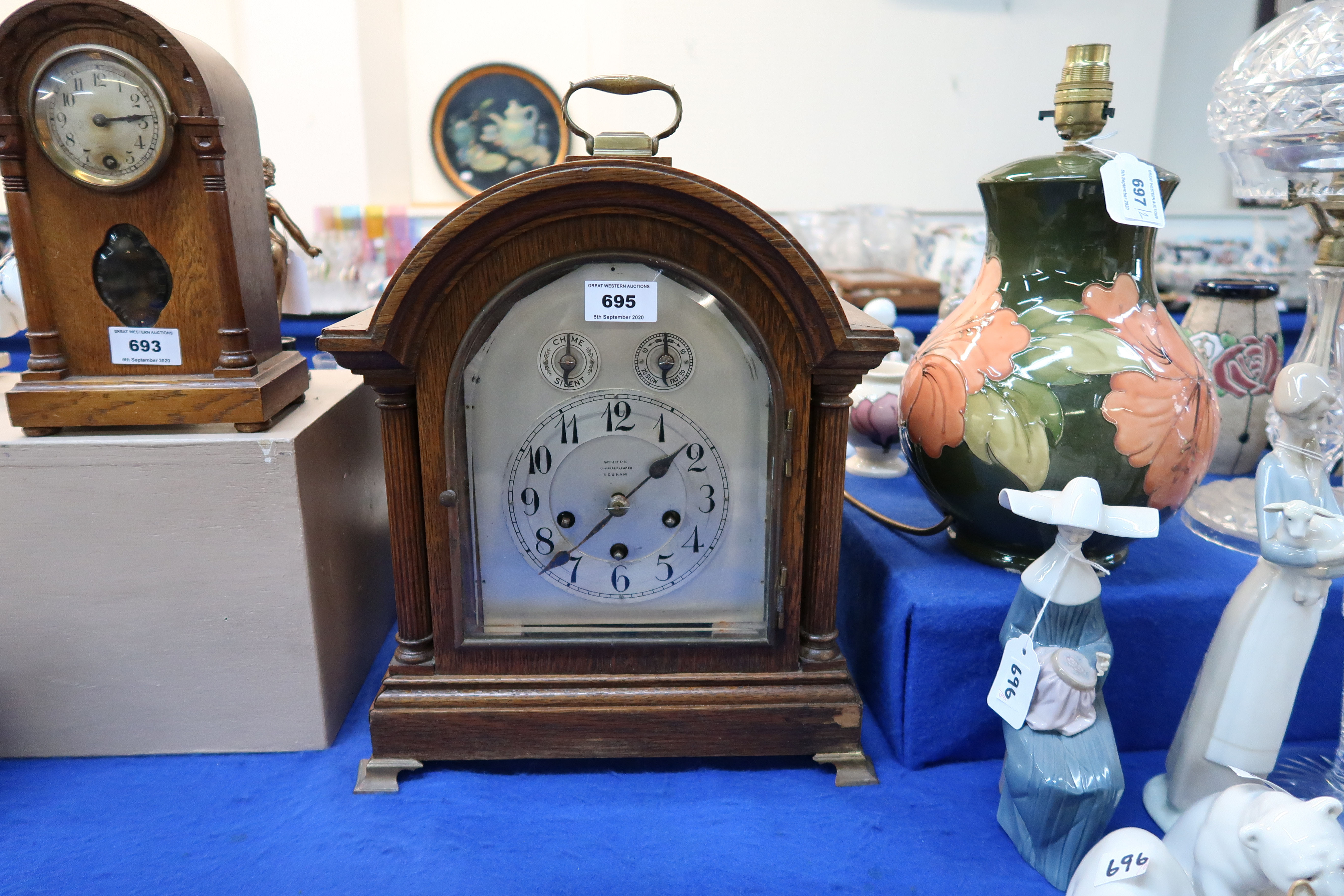 A Junghans oak veneer bracket clock, retailed by Wm Hope, (late) Alexander Hexham Condition