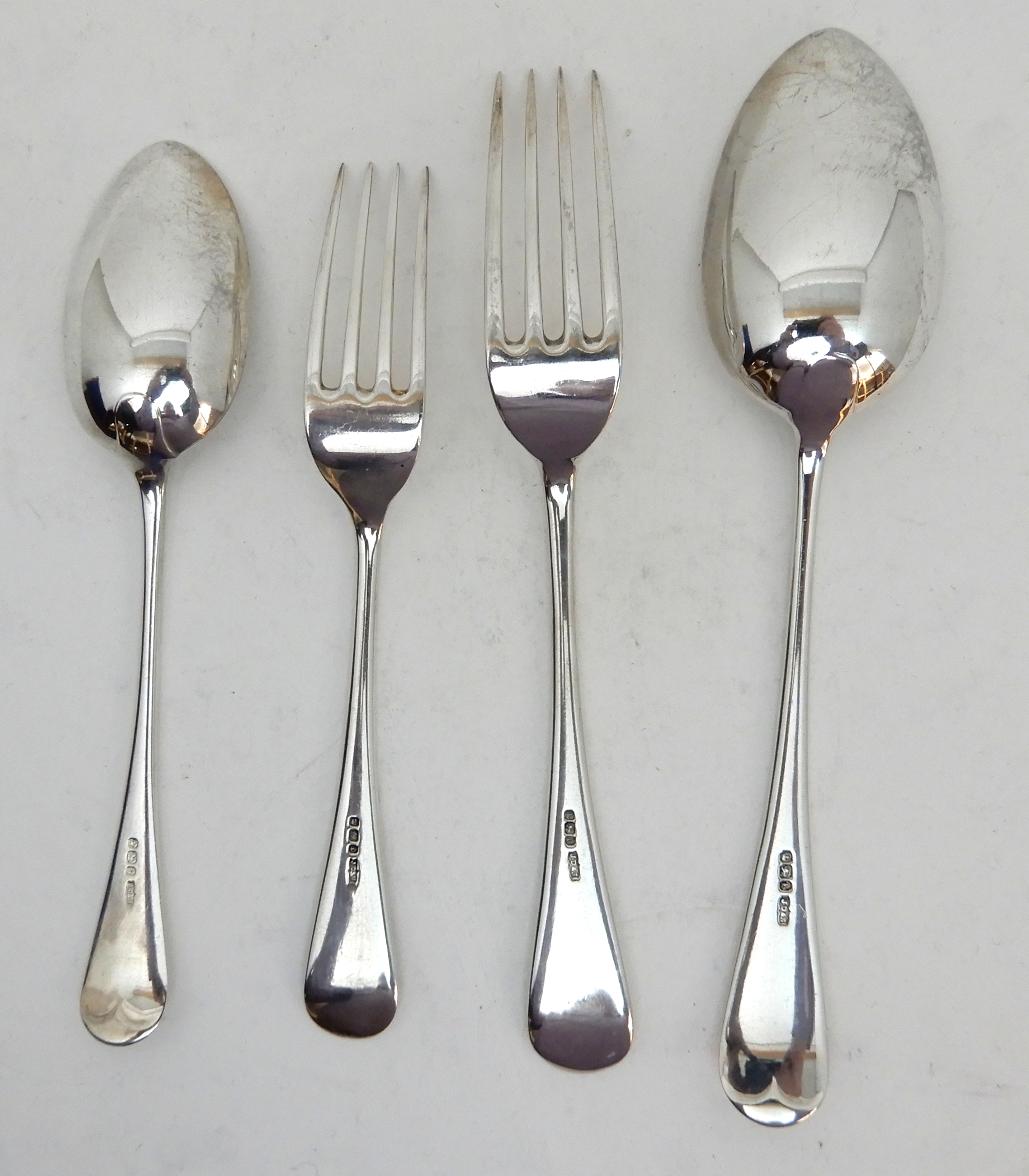 A CASED SET OF SILVER CUTLERY by James Dixon & Sons, Sheffield 1897, comprising for tablespoons, six - Image 5 of 6