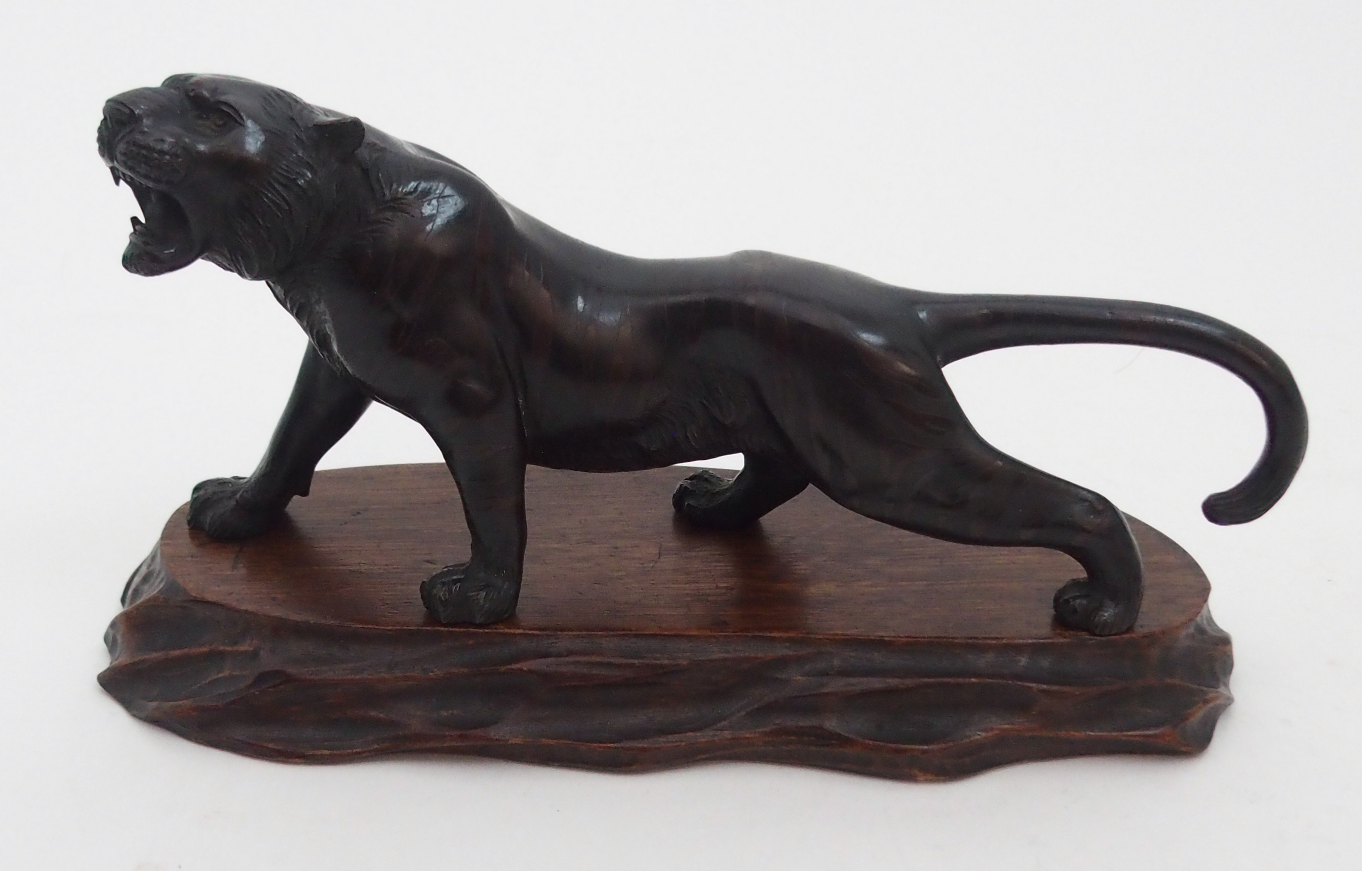 A JAPANESE BRONZE MODEL OF A TIGER prowling on all fours, signed, 11.5cm high and 24cm long, wood - Image 2 of 6