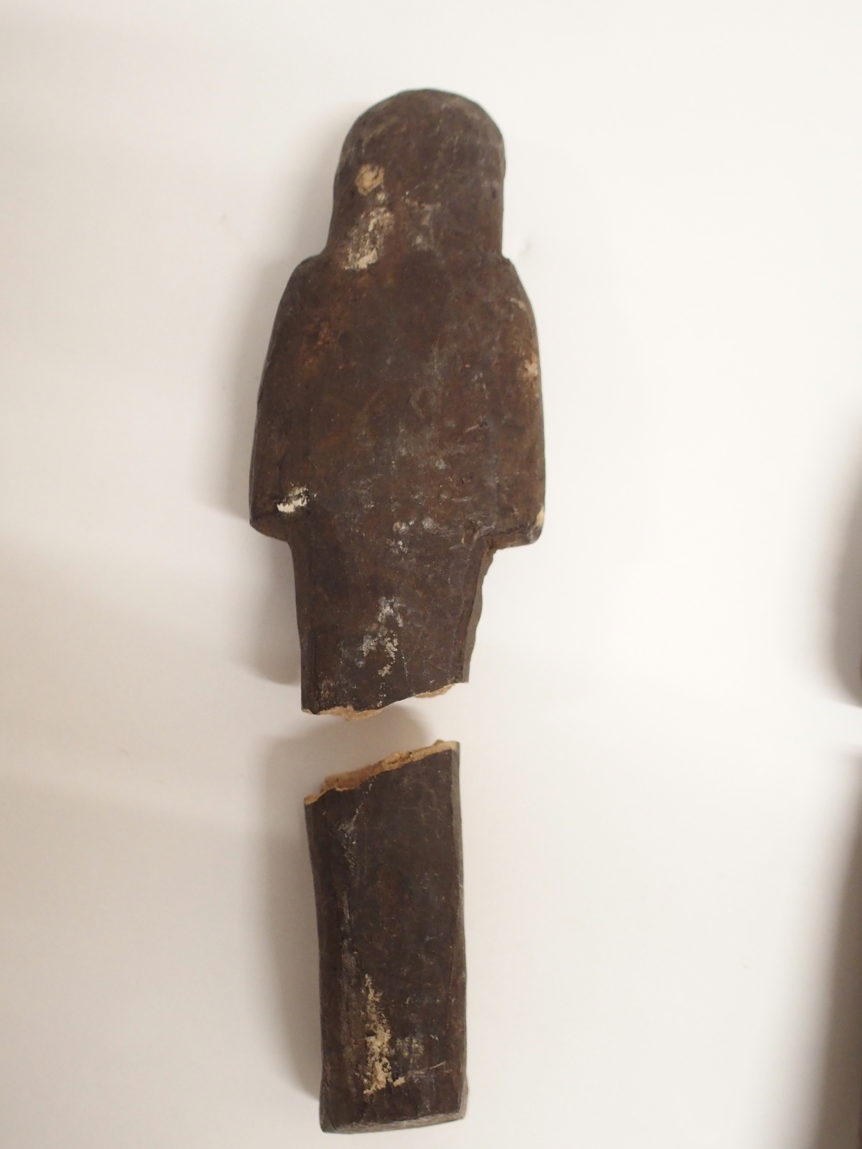 TWO EGYPTIAN SHABTI each holding crook and flail, 15 and 20cm high Condition Report: both broken - Image 8 of 8