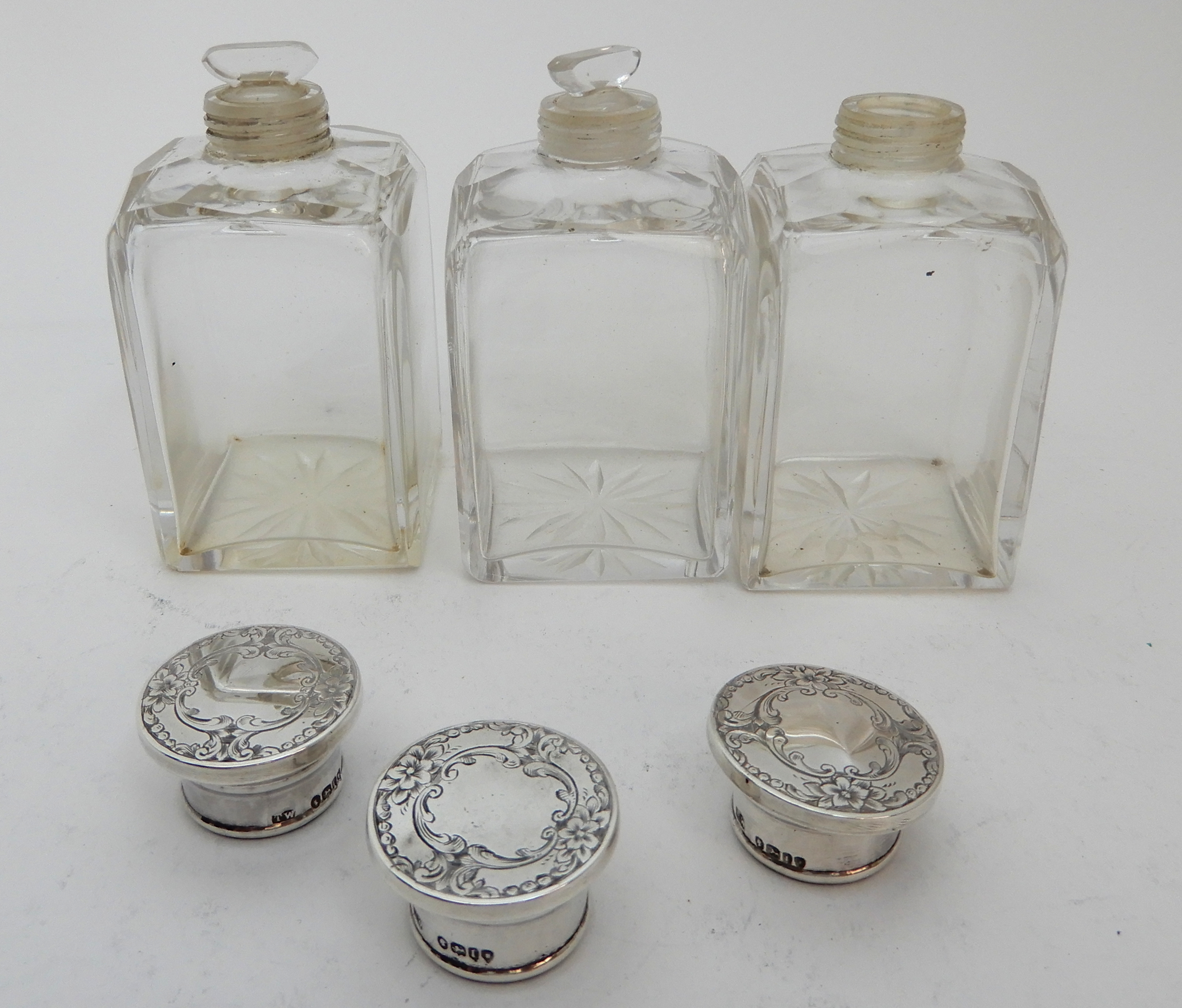 A VICTORIAN COROMANDEL TOILET BOX the interior fitted with silver topped jars and bottles by - Image 5 of 14