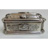 A VICTORIAN SILVER PILL BOX by Frederick Frances, London 1853, modelled as a casket, the removable