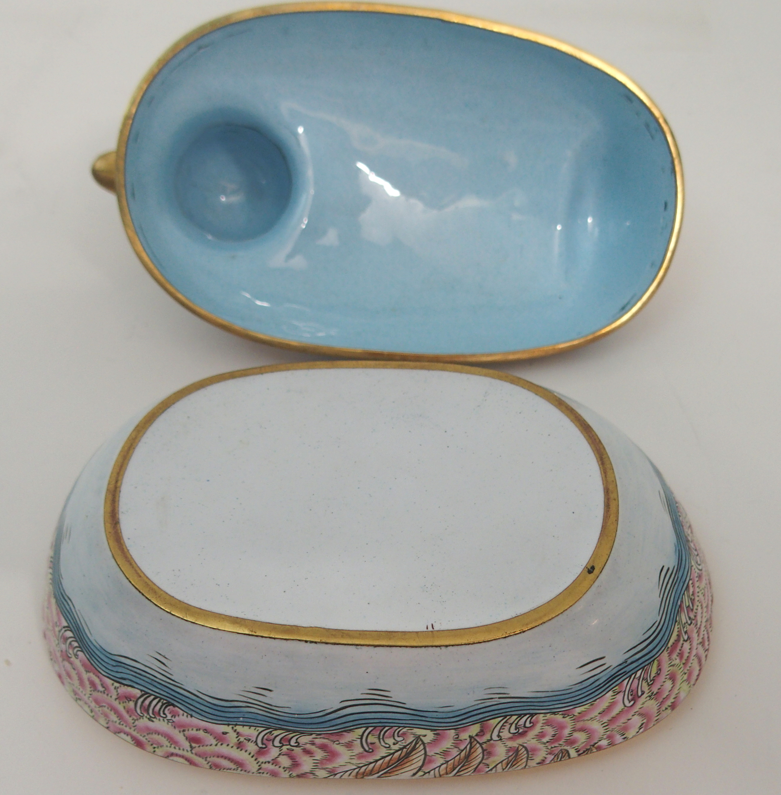 A PAIR OF CANTON ENAMEL MANDARIN DUCK TUREENS each painted with bright colours and with brass - Image 5 of 12