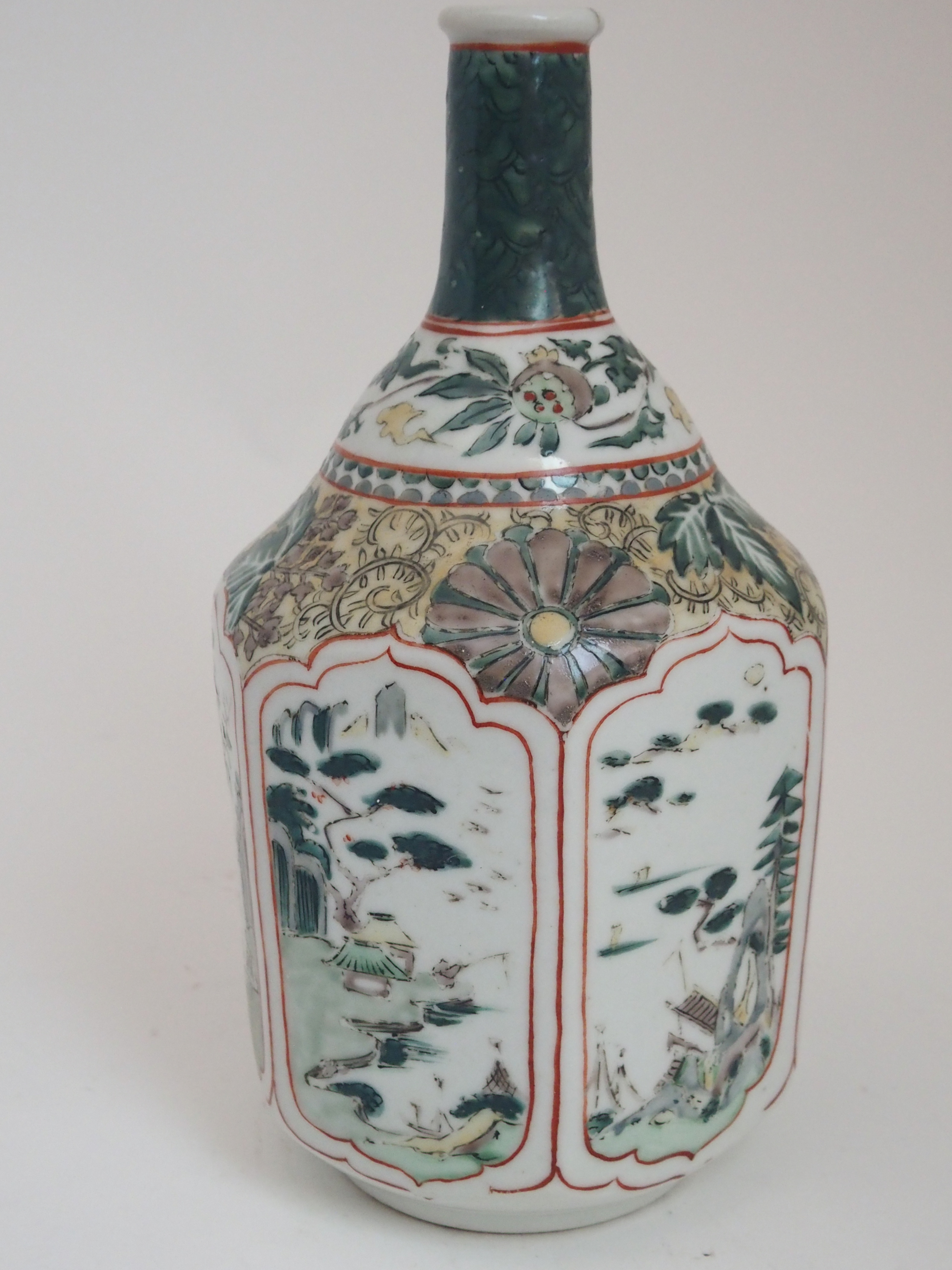 A CHINESE FAMILLE VERTE FISH BOWL painted with panels of birds amongst foliage and rockwork, - Image 10 of 15