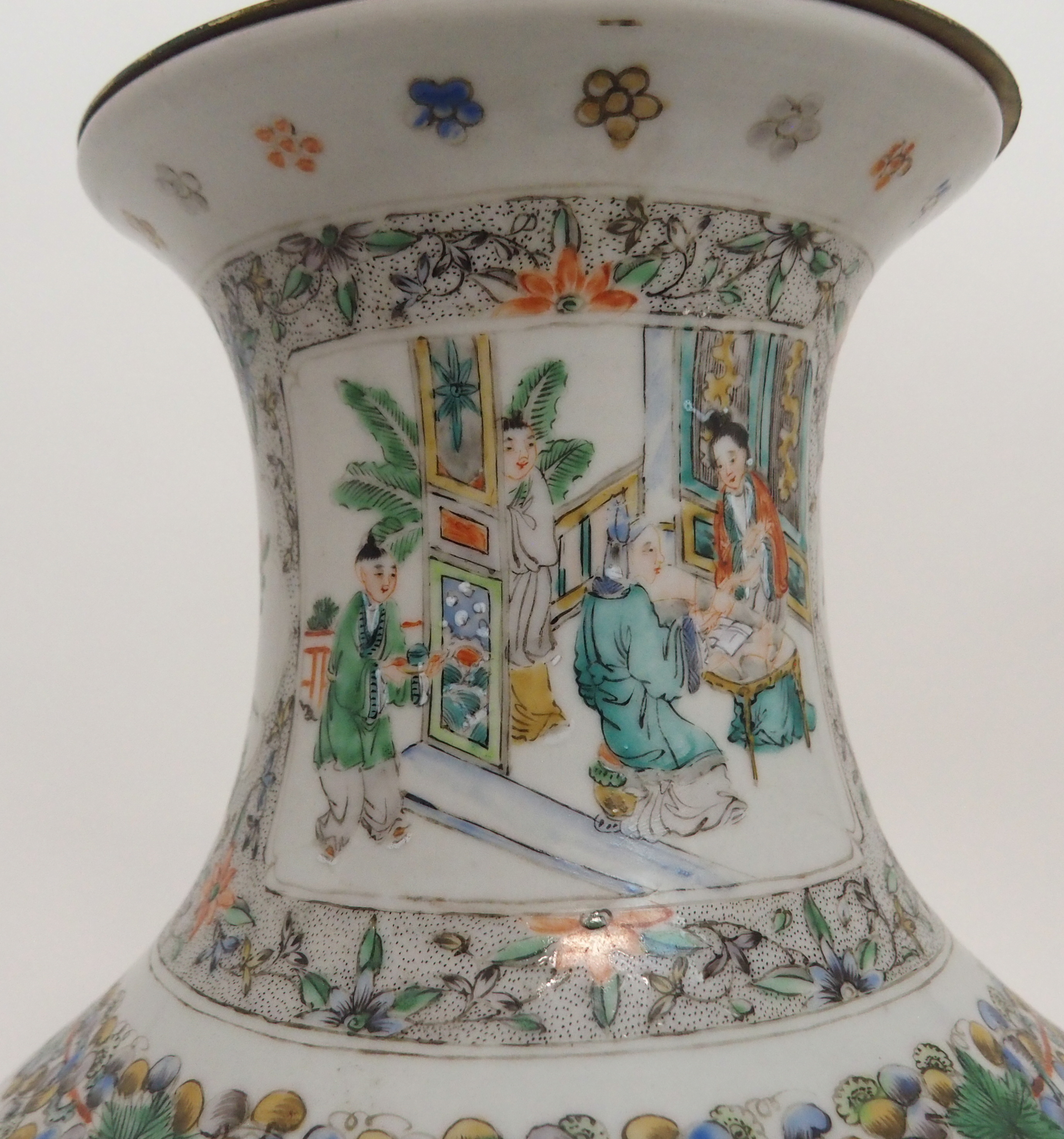 A CHINESE FAMILLE VERTE BALUSTER VASE painted with panels of courtiers in garden palaces within - Image 6 of 8
