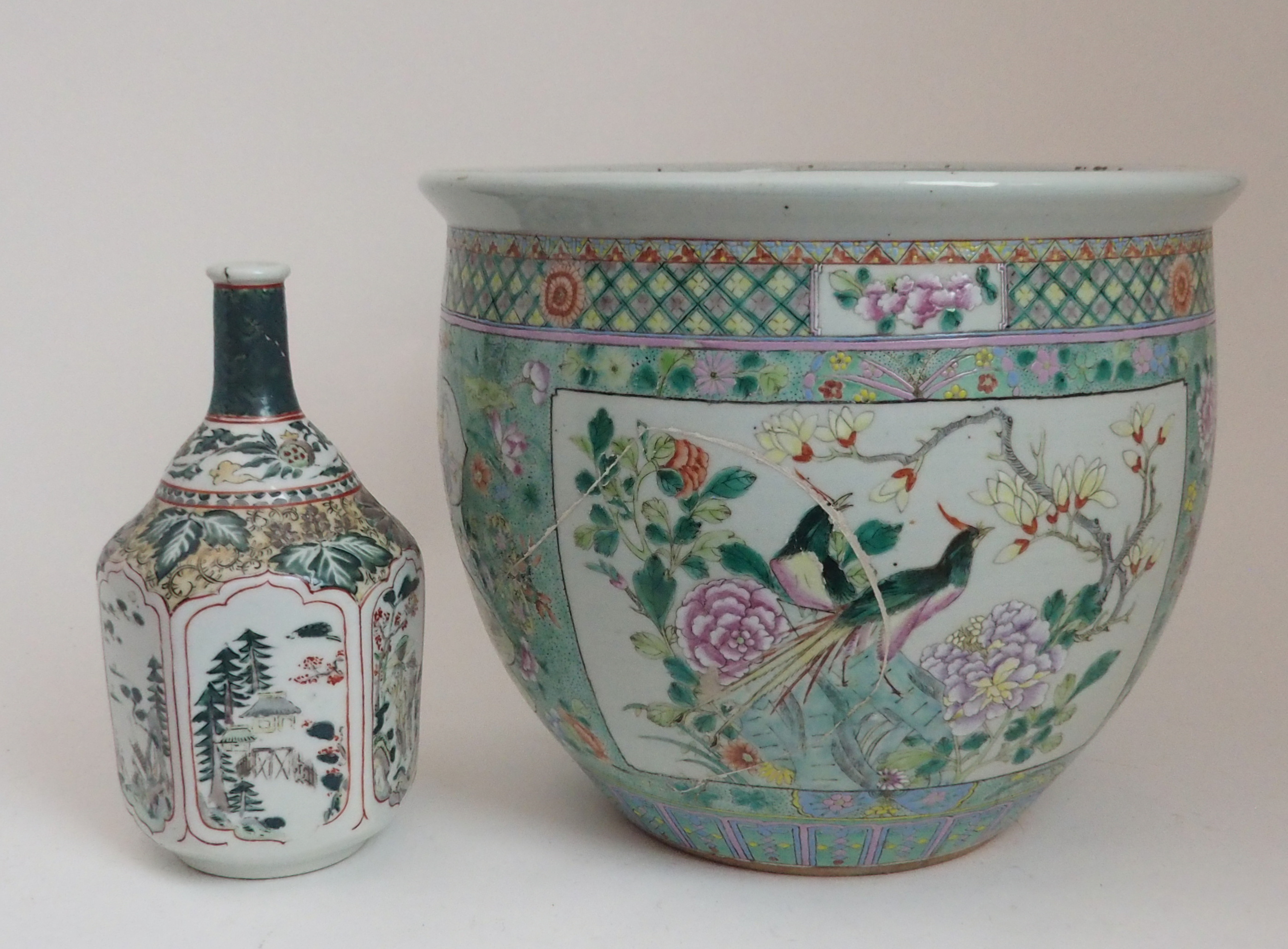 A CHINESE FAMILLE VERTE FISH BOWL painted with panels of birds amongst foliage and rockwork, - Image 4 of 15