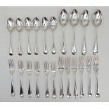 A CASED SET OF SILVER CUTLERY by James Dixon & Sons, Sheffield 1897, comprising for tablespoons, six