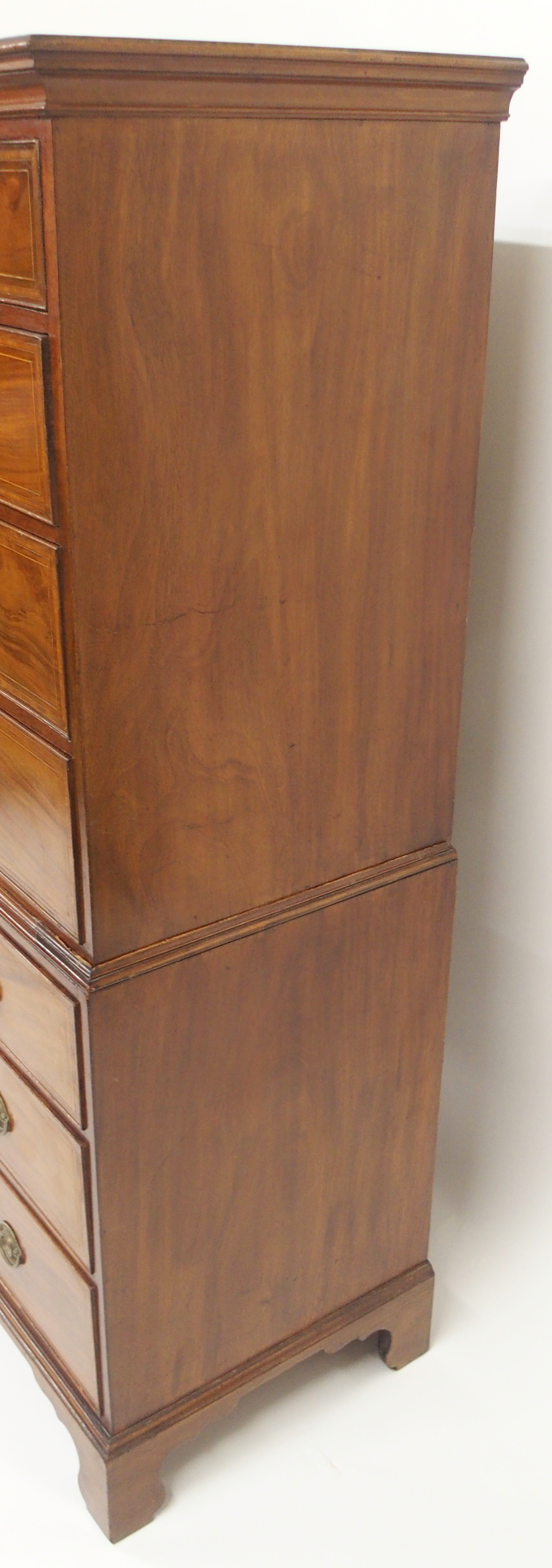 A MAHOGANY AND SATINWOOD CROSS BANDED CHEST ON CHEST with two over three graduating drawers on three - Image 6 of 7