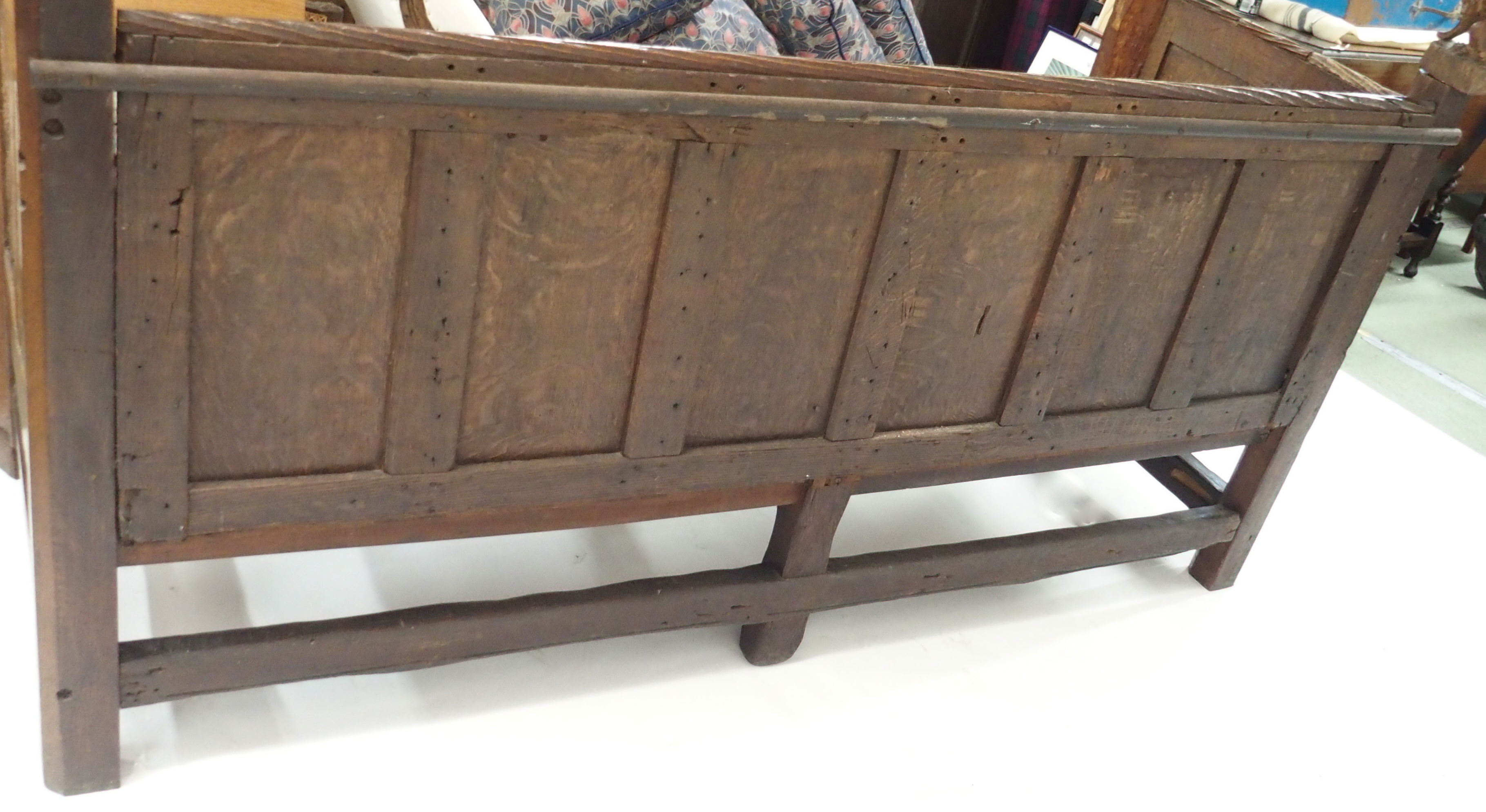 A FRENCH OAK GOTHIC STYLE DAY BED the panels carved with grape vines, chalice,cup and acorns beneath - Image 11 of 14