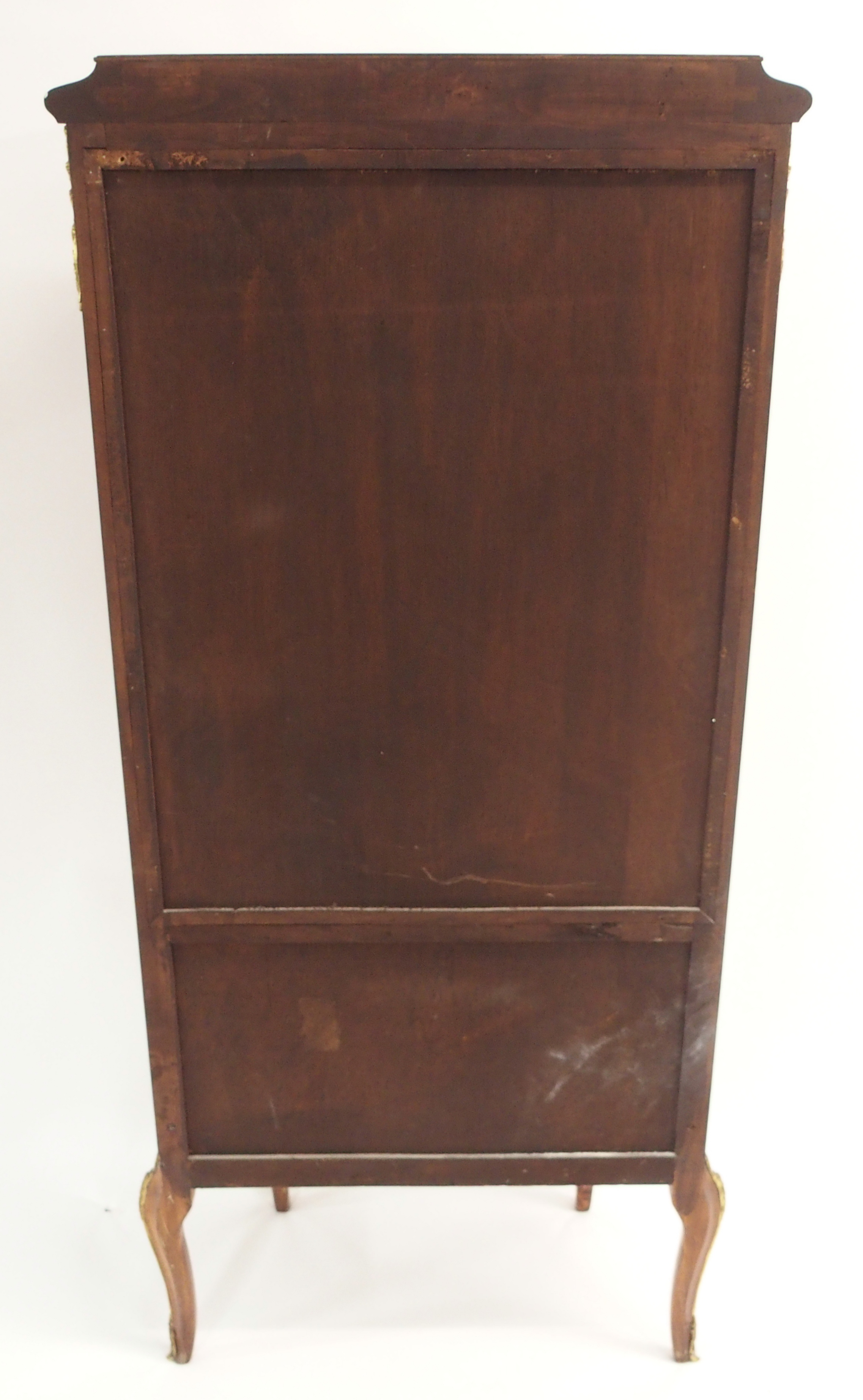 A VERNIS MARTIN STYLE FRUITWOOD DISPLAY CABINET the serpentine door and sides enclosing glass - Image 12 of 12