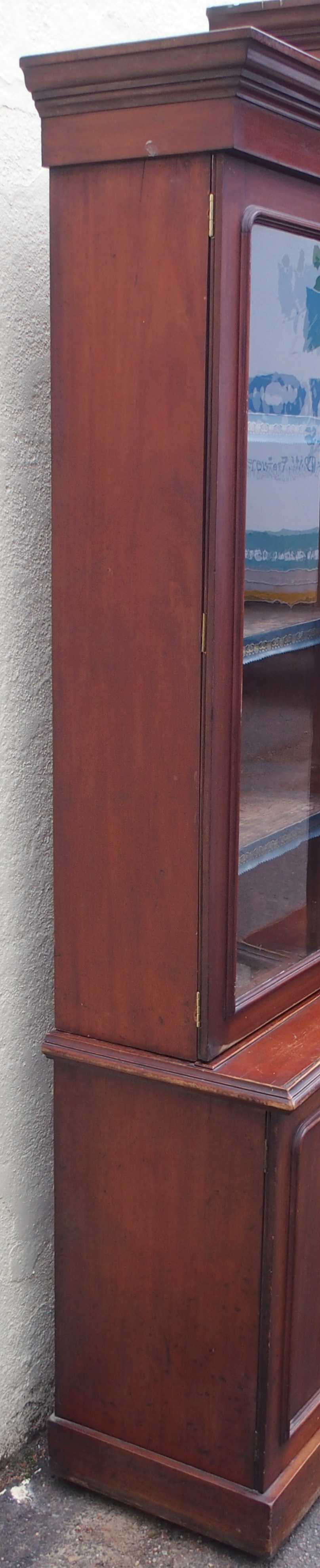 A VICTORIAN MAHOGANY BREAK FRONT BOOKCASE, with four glazed doors over a base with four doors, 231cm - Image 8 of 15