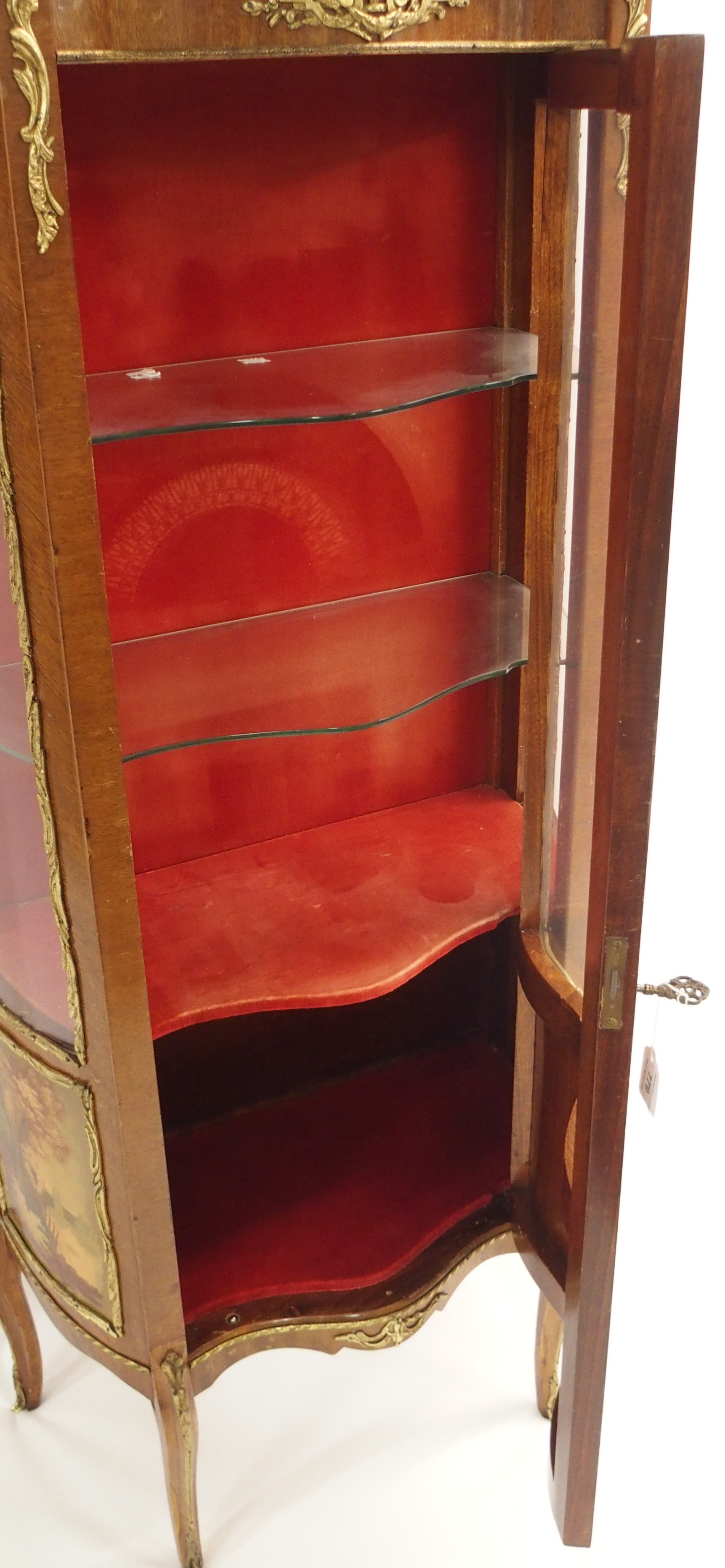 A VERNIS MARTIN STYLE FRUITWOOD DISPLAY CABINET the serpentine door and sides enclosing glass - Image 7 of 12