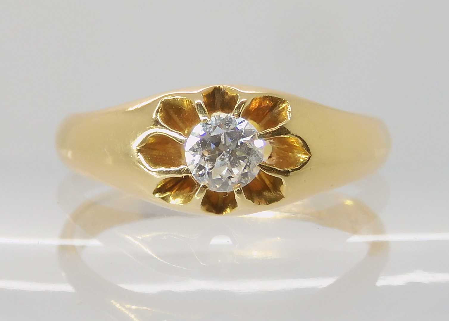 An 18ct gold diamond set gents gypsy ring set with a 0.30ct brilliant cut diamond, size U, weight - Image 2 of 4