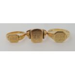Three 9ct gold signet rings, sizes V1/2, U1/2 and N1/2 combined weight 12.8gms Condition Report: