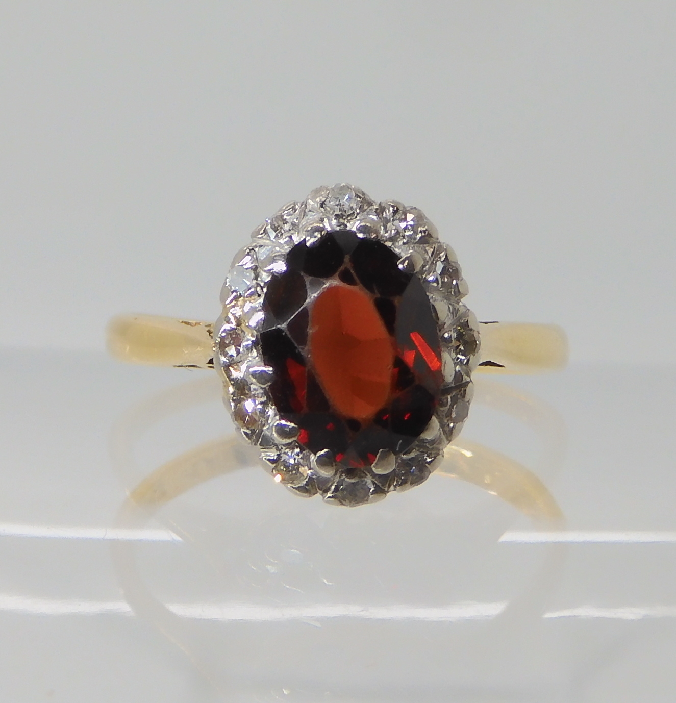 An 18ct gold garnet and diamond ring size L, weight 2.9gms Condition Report: Available upon request - Image 2 of 4