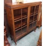 A mahogany bookcase, 123cm high x 105cm wide Condition Report: Available upon request