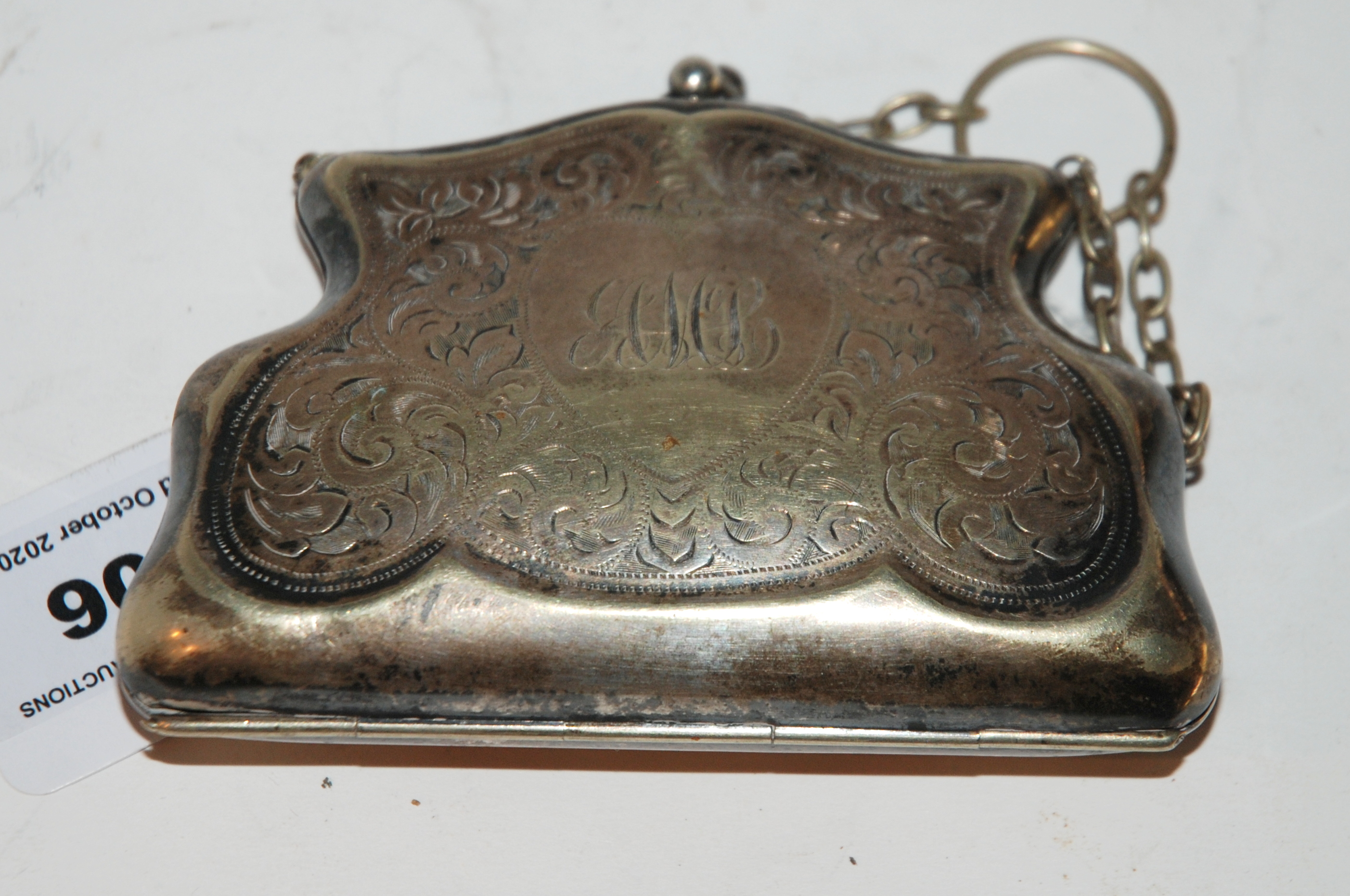 A silver plated purse Condition Report: Available upon request - Image 2 of 2