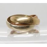 A 9ct three colour gold Russian style wedding ring, size approx M, weight 6.9gms Condition Report: