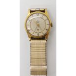 A vintage gold plated Smiths De Luxe gents wristwatch diameter of the dial 2.8cm Condition Report: