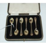 A cased set of six silver coffee spoons, Sheffield 1923 Condition Report: Available upon request