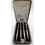A cased set of four sterling silver bridge pencils Condition Report: Available upon request