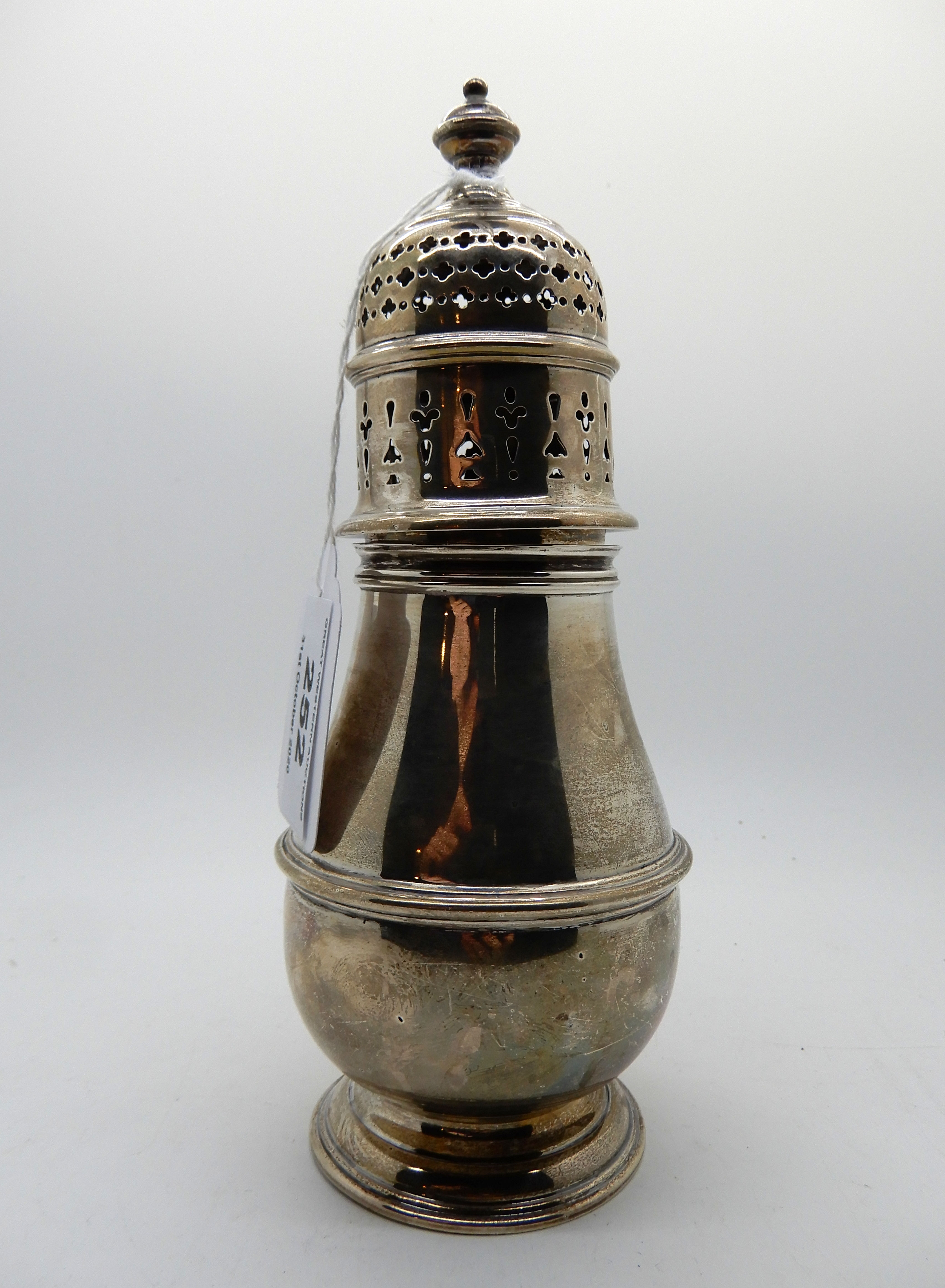 A silver sugar castor, Birmingham 1923, 18cm high, 169gms Condition Report: Available upon request