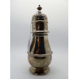 A silver sugar castor, Birmingham 1923, 18cm high, 169gms Condition Report: Available upon request