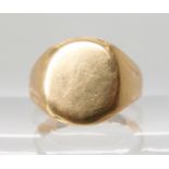 A 15ct gold signet ring with Chester hallmarks for 1904, size P, weight 5.3gms Condition Report: