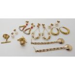 Six pairs of 9ct gold earrings, to include pearls and two gents 9ct gold tie studs, weight