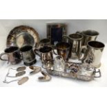 A tray lot of EP - tankards, photo frame etc Condition Report: Available upon request