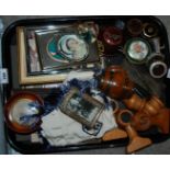 A tray lot of miscellaneous including vesta case, coin case, ink well etc Condition Report: