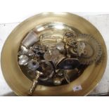 A brass charger and assorted brassware Condition Report: Available upon request