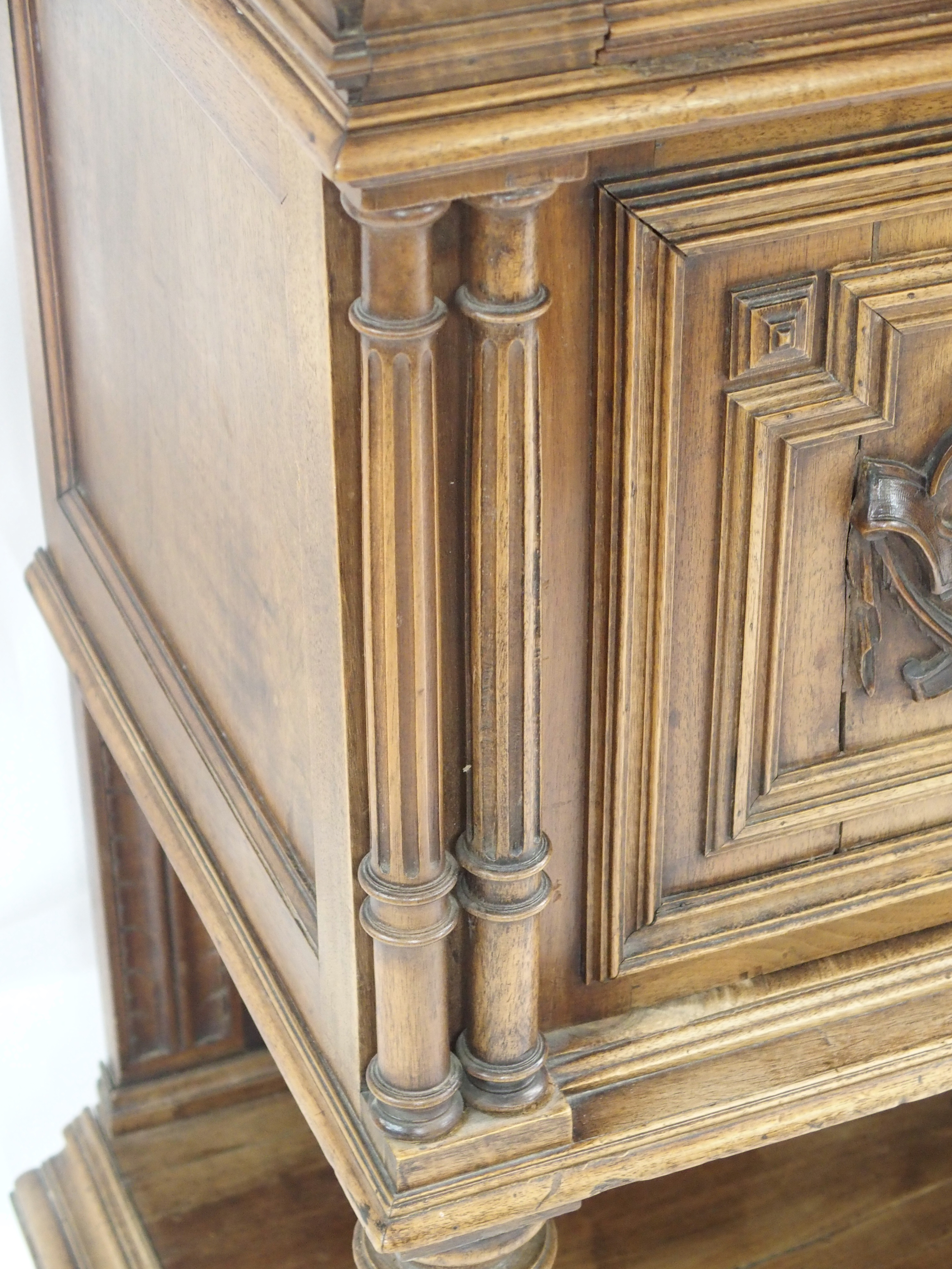 A CONTINENTAL WALNUT SIDEBOARD the back with broad shelf on fluted supports,above a gallery and - Image 9 of 33