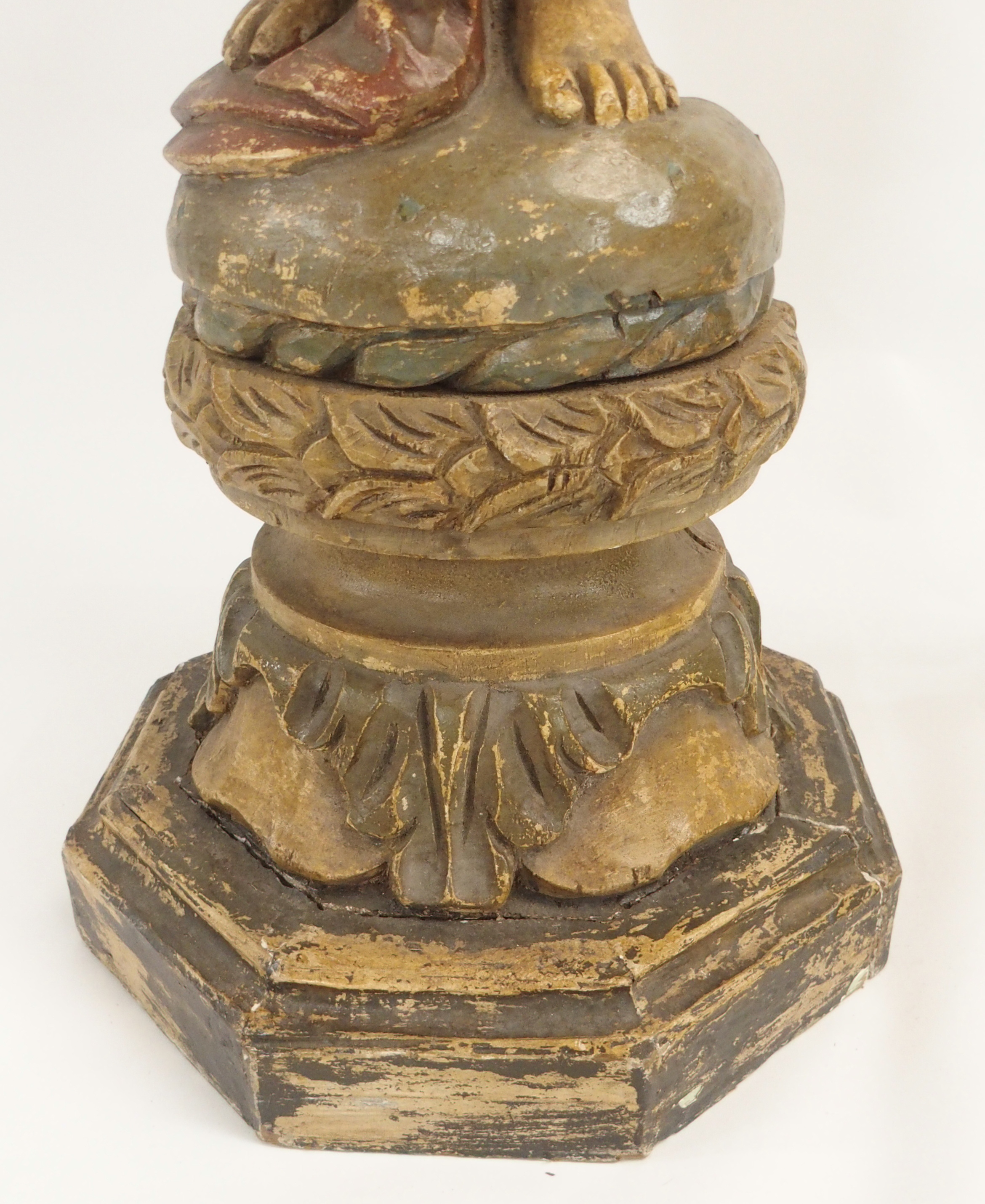 A PAIR OF CONTINENTAL POLYCHROME PINE PEDESTALS each carved with putti holding a robe and standing - Image 5 of 15