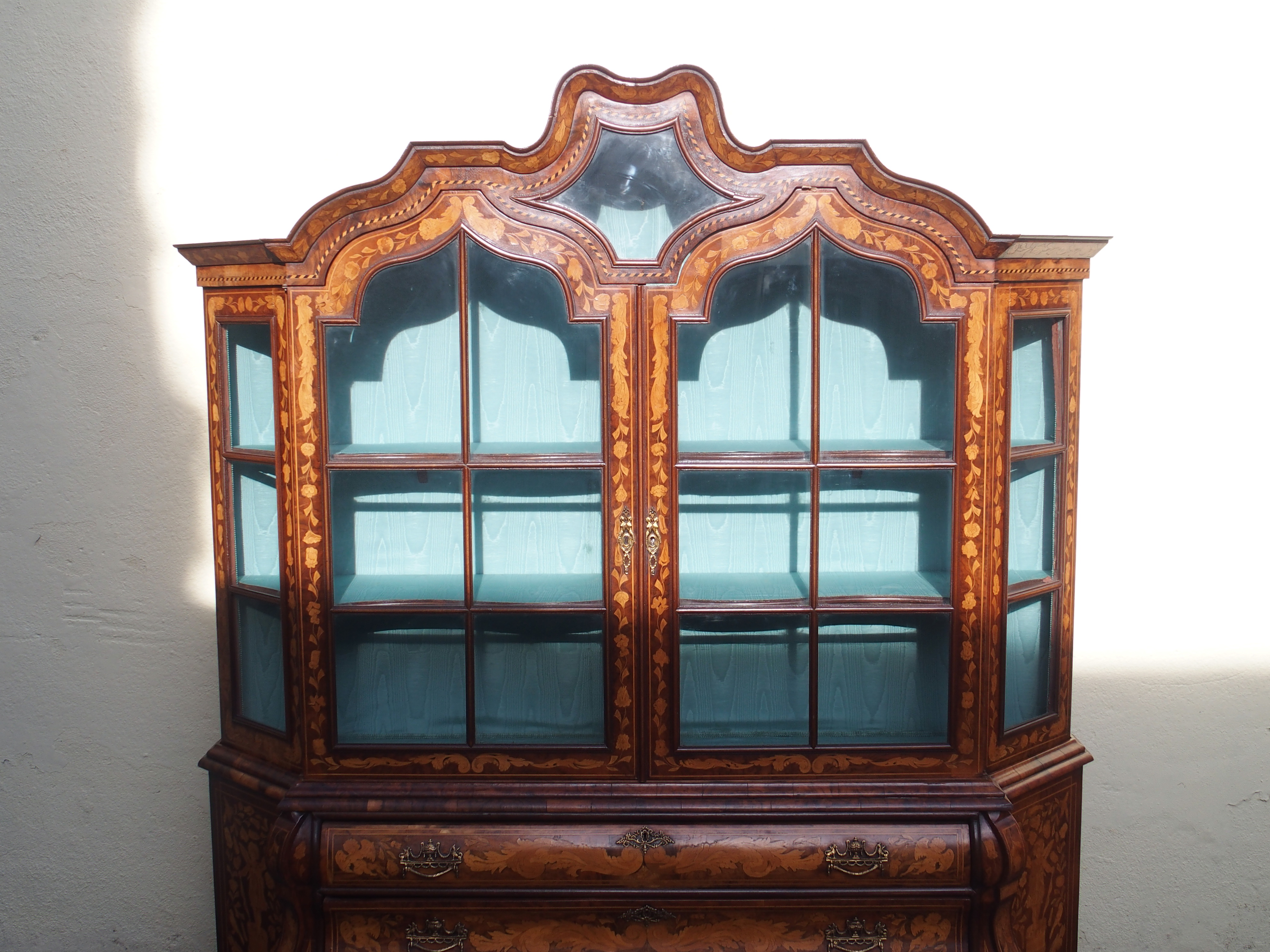 A DUTCH MARQUETRY WALNUT DISPLAY CABINET the scroll shaped hood divided by a glazed panel surrounded - Image 2 of 16