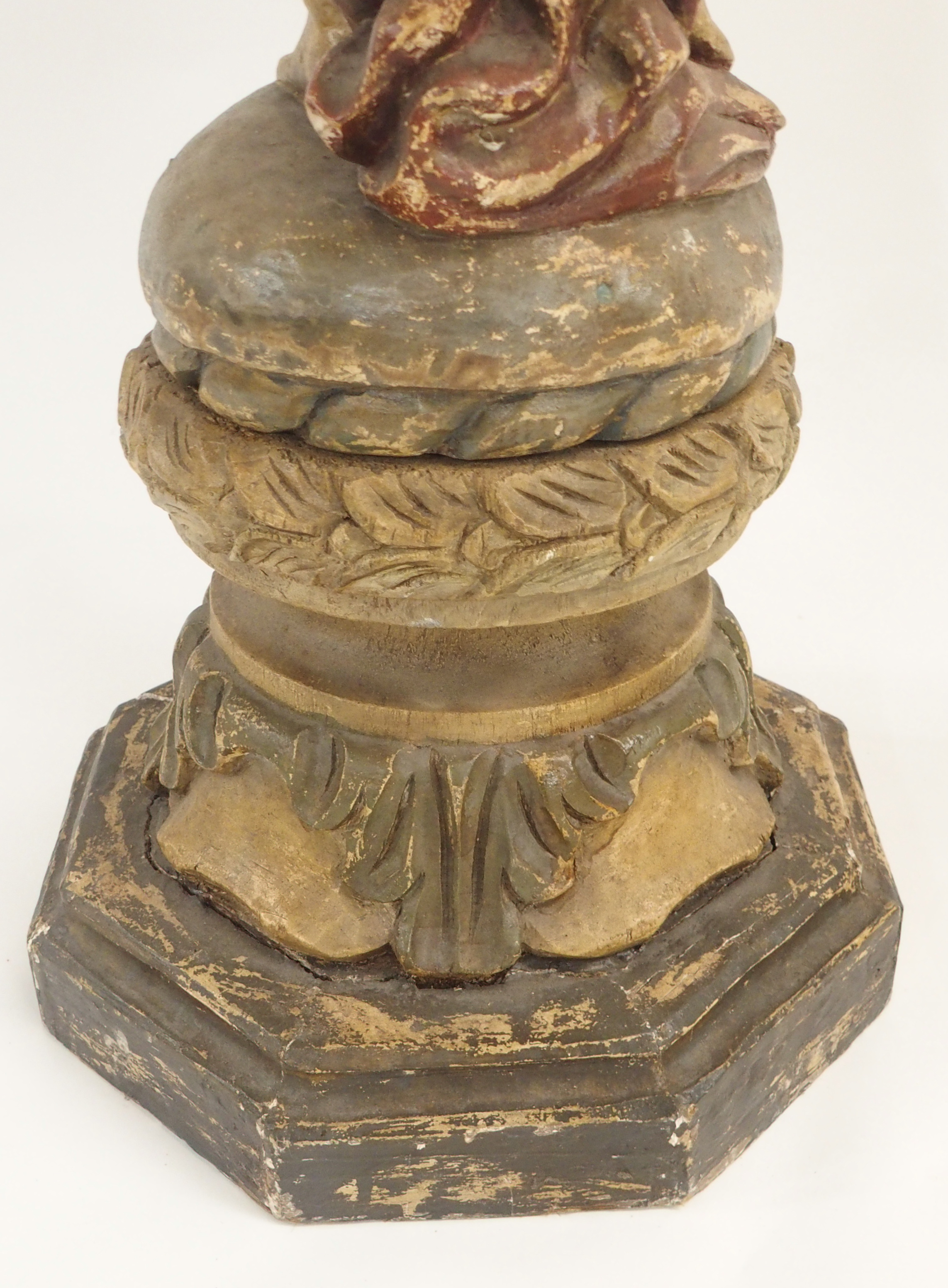 A PAIR OF CONTINENTAL POLYCHROME PINE PEDESTALS each carved with putti holding a robe and standing - Image 7 of 15