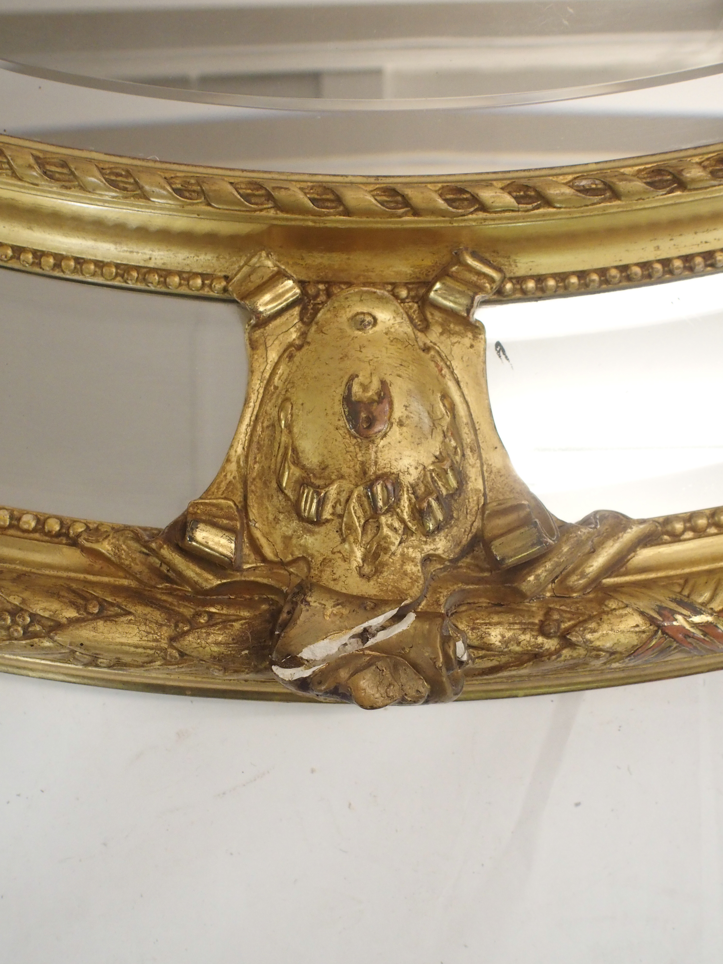 A LOUIS XVI STYLE GILTWOOD AND GESSO OVAL WALL MIRROR with birds and musical trophy surmount above - Image 7 of 12