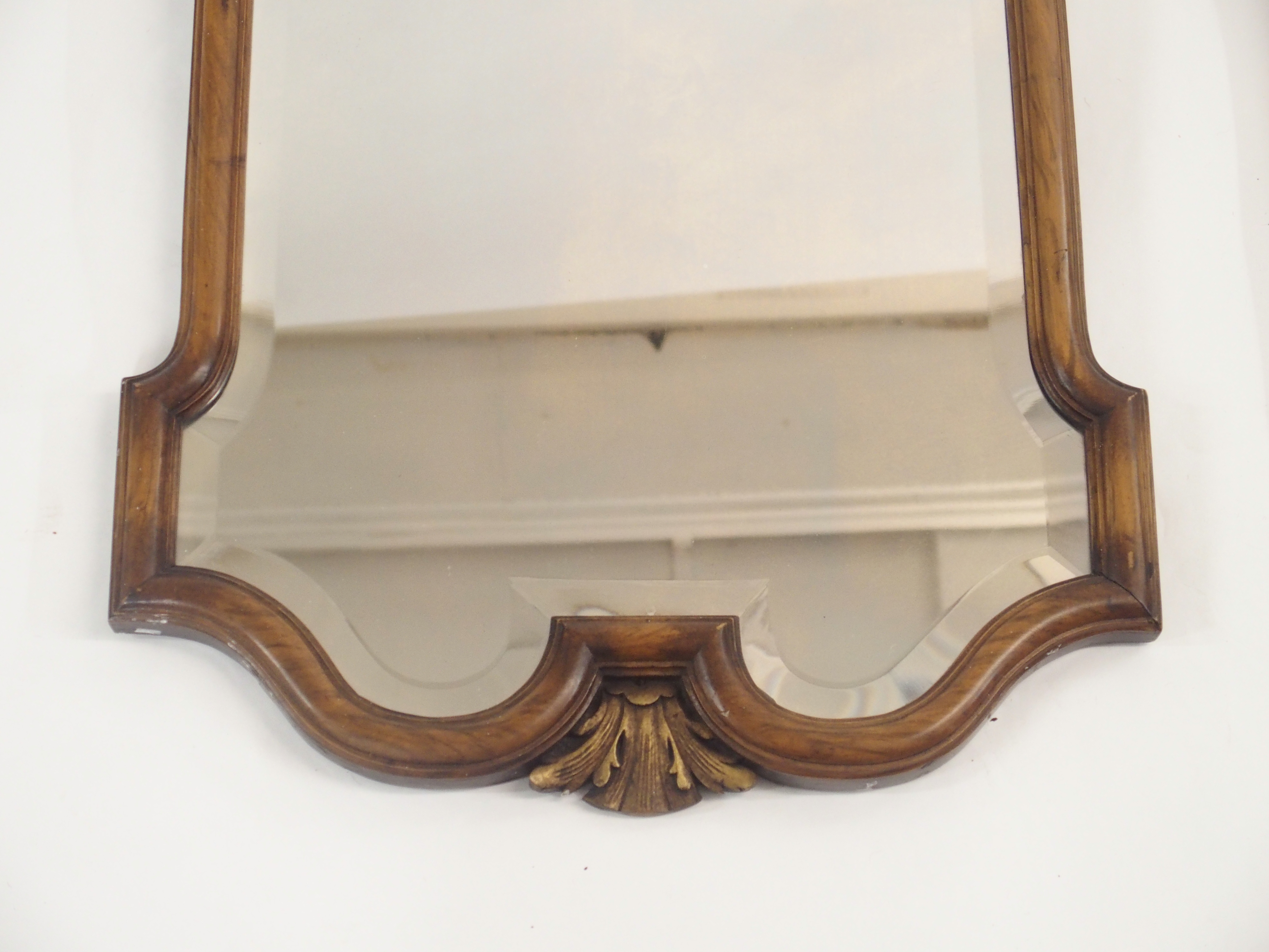 A GEORGIAN DESIGN WALNUT PIER MIRROR with carved foliate gilt surmount, above a marine painted - Image 4 of 9