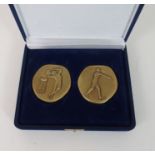 A CASED SET OF 2004 OLYMPIC SPECIAL ISSUE BRONZE MEDALLIONS No.471, glass plaque, (based cracked),