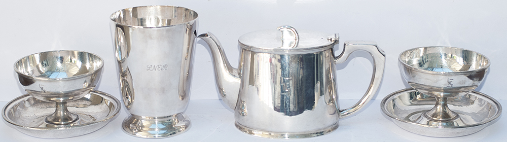 LNER Coronation Ware x3 + other x1 London & North Eastern Railway silverplate collection to include: