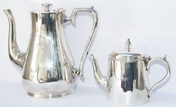 LNER Coffee Pot & Teapot London & North Eastern Railway silverplate large Coffee Pot and Teapot,