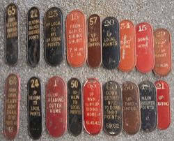 A Lot containing 18 x LB&SCR/SR Cast Iron Signal lever plates. Examples include several named