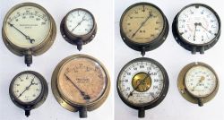 A lot containing 8 x Pressure gauges. 0 - 200 PSI. 0 - 300 PSI. 2 x 0 -80 PSI gauges. 2 x MR Gauges.