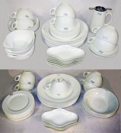 A Lot containing a large number of BR intercity bone tableware used on intercity long journeys