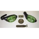 A Lot containing 2 x MARKET PORTER green armbands 803 and 860. GER Pass No 300. GER Key fob 300
