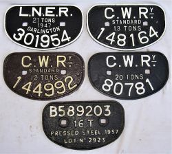 5 x cast iron Wagon D Plates. LNER 21T 1947 DARLINGTON 301954. GWR Standard 13T 148264. GWR Standard