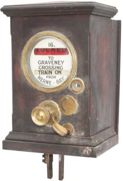 South Eastern Railway Sykes Lock and Block Accepting Instrument complete with plunger. Dial