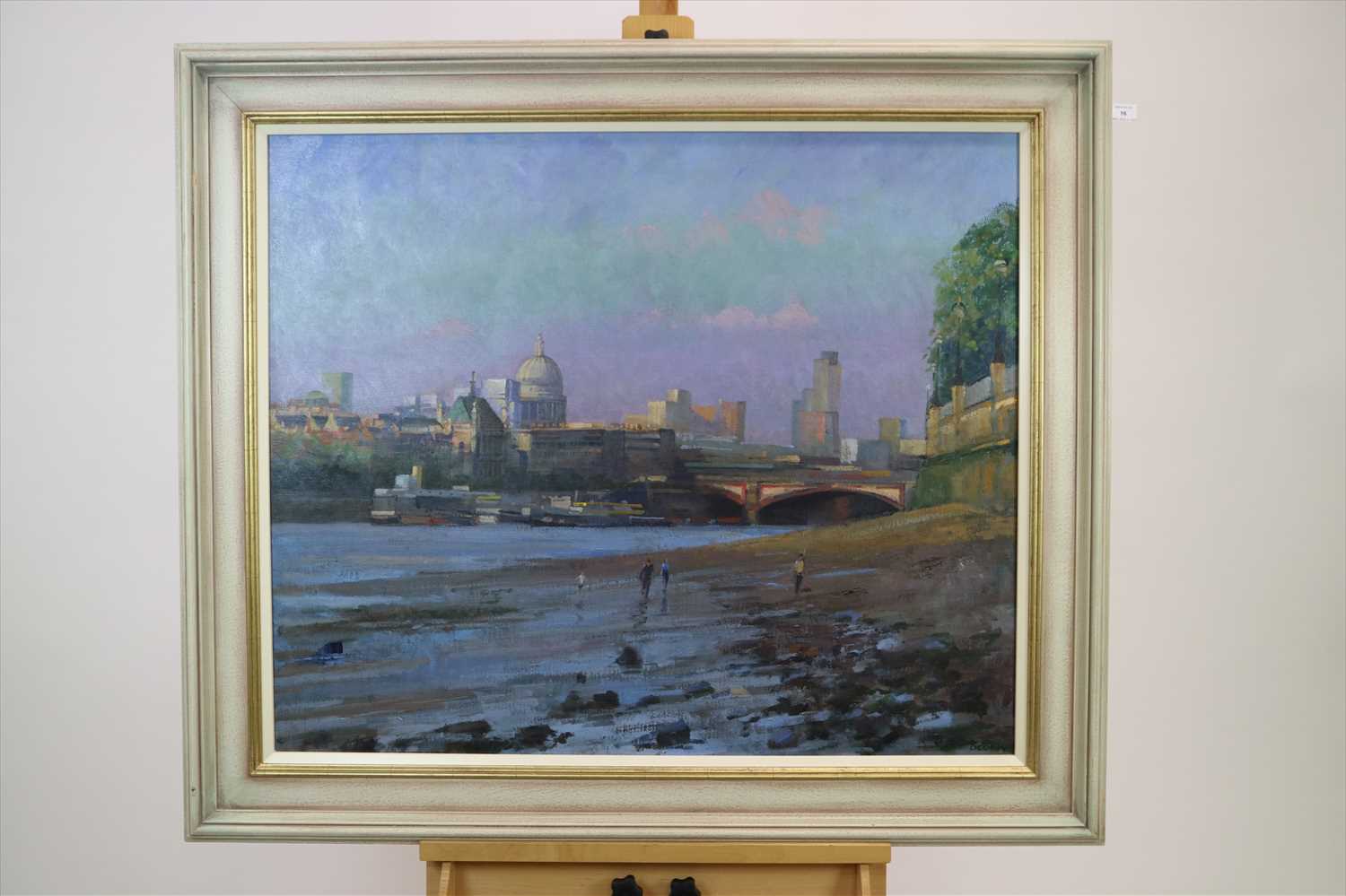 † Bob Brown NEAC (British Contemporary), Mudlarks at Low Tide on the Thames Beach - Image 2 of 4