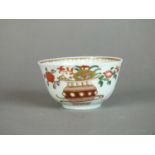 Worcester tea bowl, circa 1762